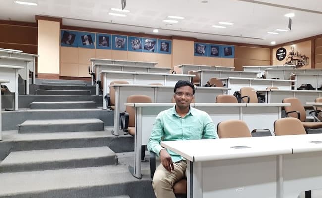 gallery-0003-class2-classroom-100