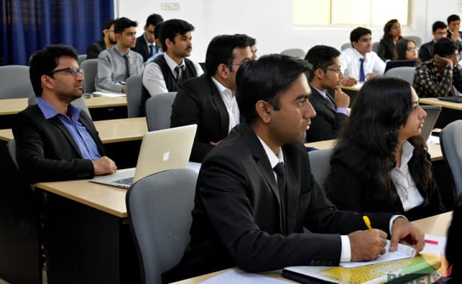 3-0011-classroom-classroom