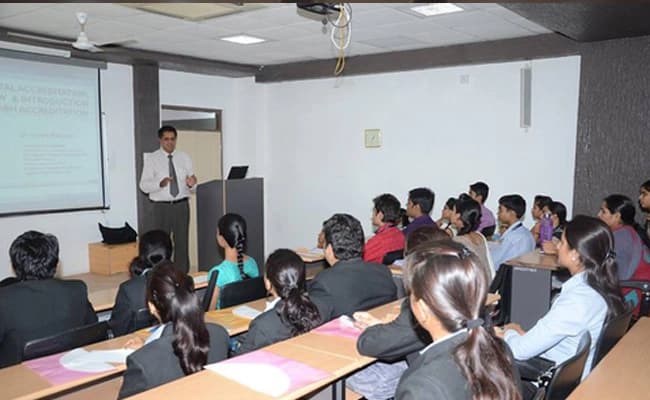 classroom-3-classroom-106