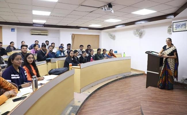 classroom-1-classroom-54