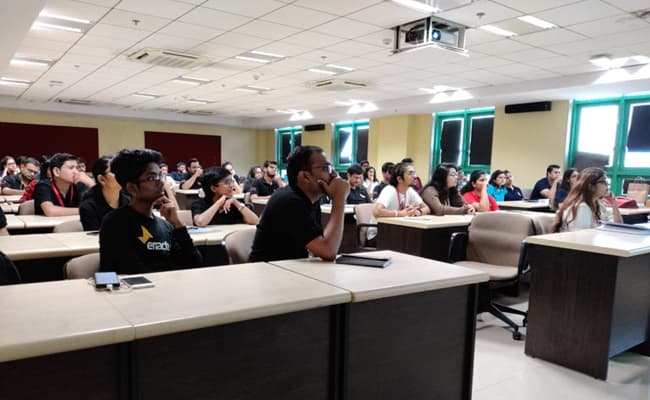 gallery-0004-class1-classroom-98