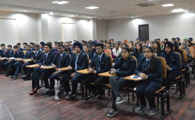classroom-5-classroom-43