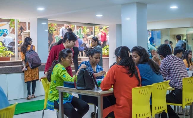 (NLDIMSR, Mumbai Cafeteria 1.webp