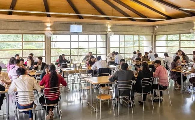 KIM, Pune Cafeteria 1.webp