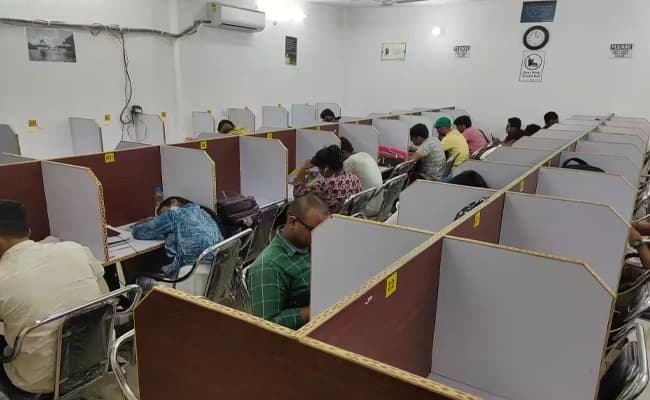 s-s-institute-of-management-lucknow Labs 2.webp