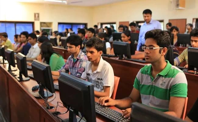 PES University, Bengaluru Labs 4.webp