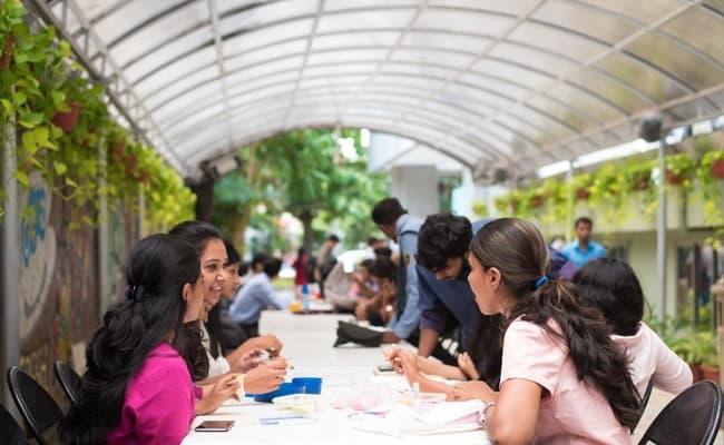 (NLDIMSR, Mumbai Cafeteria 2.webp