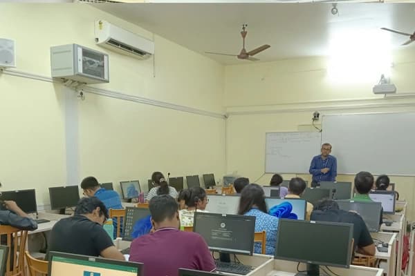 Xavier kolkata Classroom 2 .webp