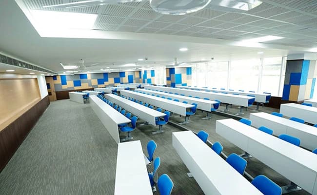 Amity University, Hyderabad Classroom 1.webp