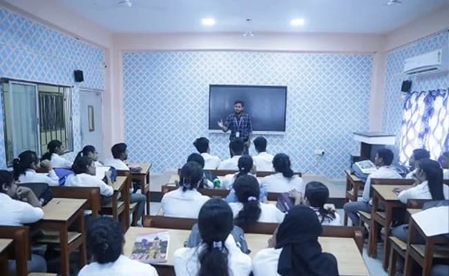SVU, Kolkata Classroom 3.webp