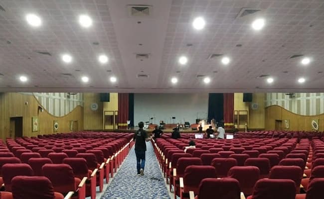 Christ, Bangalore Classroom 3.webp