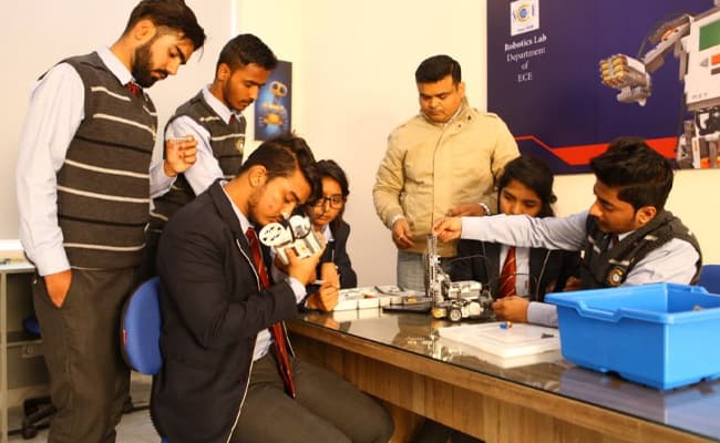 shivalik-college-of-engineering-sce-0013-lab3-lab