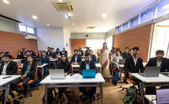 Welingkar Mumbai Classroom 3.webp