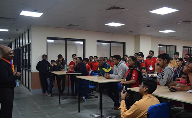 1-0001-dsc-5146-classroom