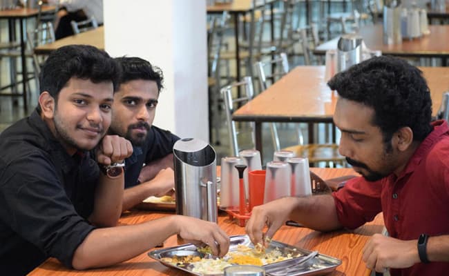 gallery-0013-cafeteria2-cafeteria-45
