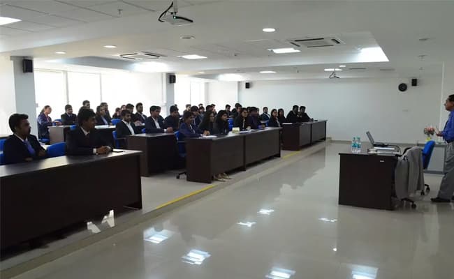 3-0000-layer-5-classroom