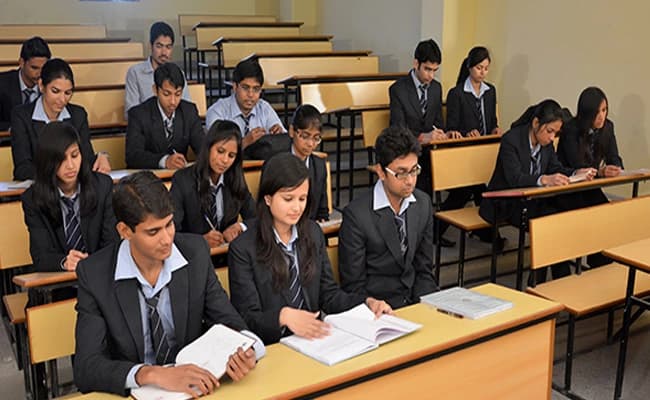 RIET, Jaipur Classroom 1.webp