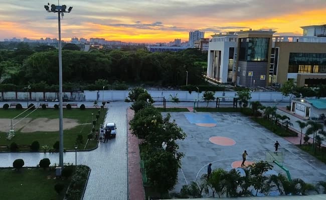 SXUK, Kolkata Ground 2.webp