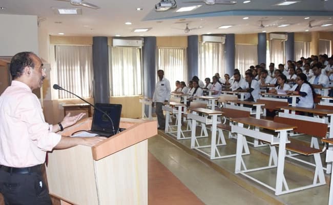 classroom-3-classroom-98