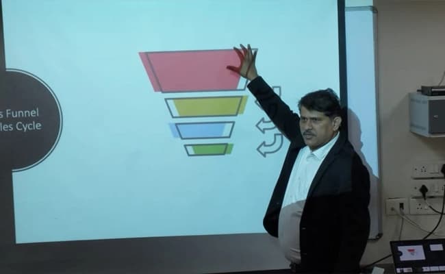 UKSIMSR, Mumbai Classroom 3.webp