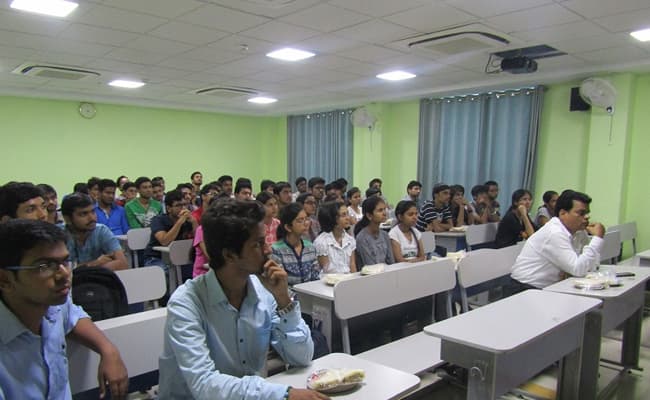 gallery-0004-class1-classroom-99