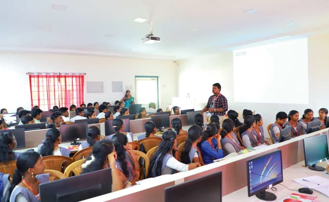 rohini-college-of-engineering-and-technology-rcet-classroom-0002-layer-2-classroom