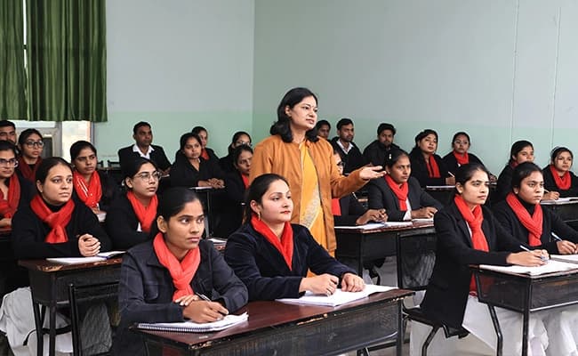 6-classroom
