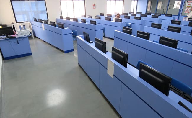 smt-hiraben-nanavati-institute-of-management-research-for-women-hnimr-0003-class2-classroom