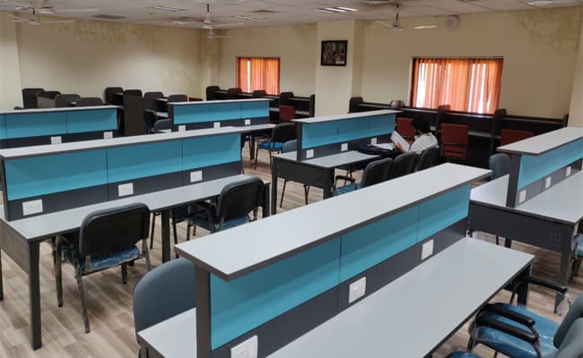 8-0007-classroom-classroom