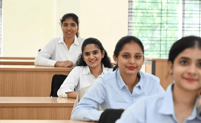 SOIM, Hyderabad Classroom 3.png