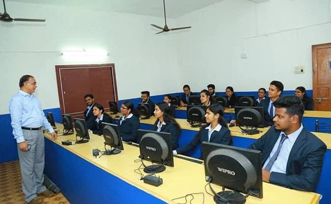 SICOMS, Palakkad Labs 1.webp