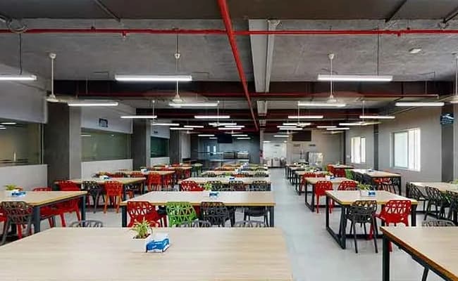 cafeteria-2-cafeteria-18