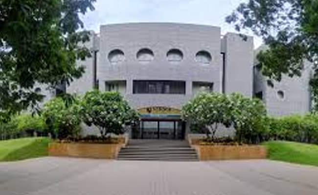 gujarat-national-law-university-gnlu-gandhinagar-infrastructure-0000-layer-5-infrastructure