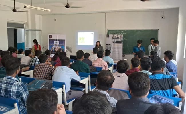 GMIT, Kolkata Classroom 4.webp