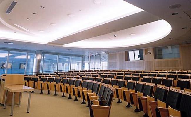 massachusetts-institute-of-technology-cambridge-classroom-0000-layer-33-classroom