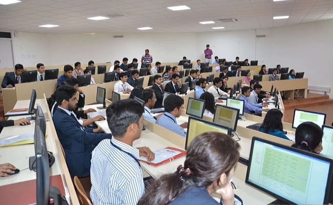 SIBM, Pune Labs 2.webp