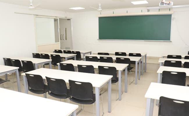 1-0003-layer-2-classroom-114