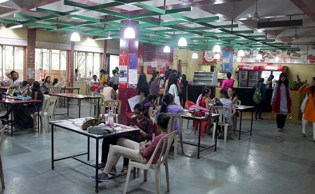FMS Delhi Cafeteria 3 .webp