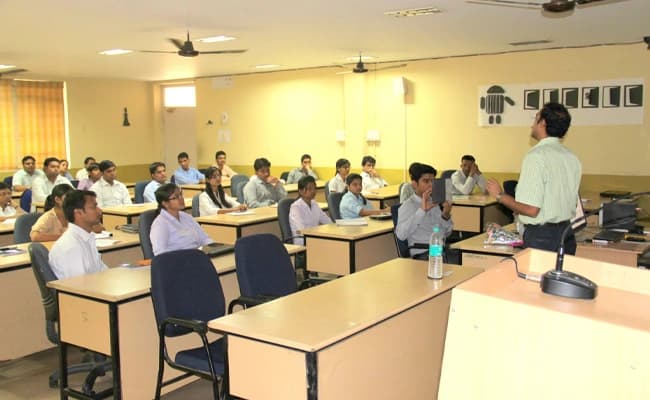 CIMP, Patna Classroom 1.webp