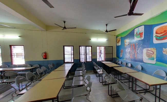 classroom2-classroom-12