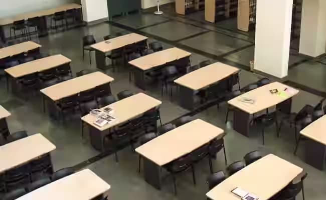 8-0012-classroom-classroom