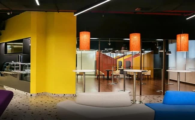 Cafeteria 1.webp