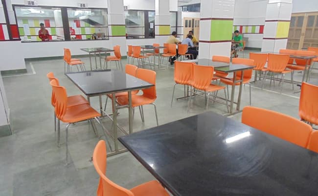 gallery-0007-cafeteria1-cafeteria-3