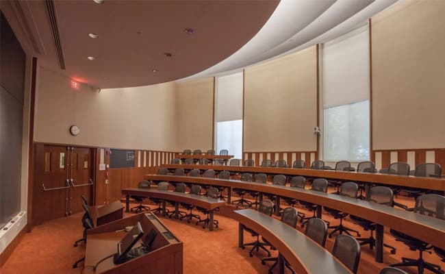 1-0002-layer-3-classroom-266