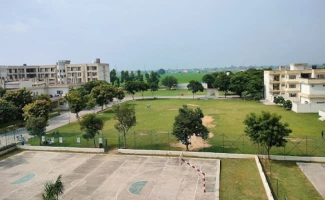 ground-1-ground-112