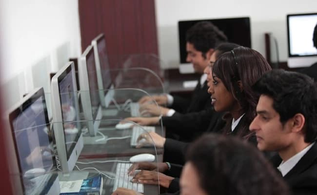 DIT University, Dehradun Labs 4.webp