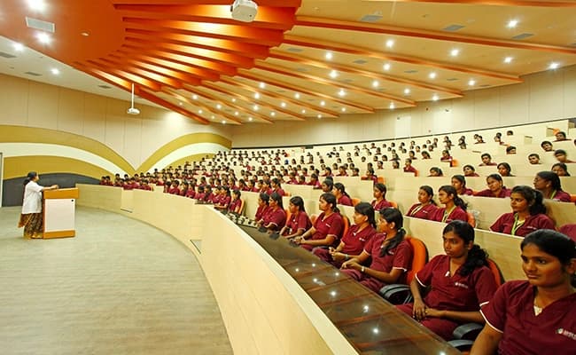 classroom4-classroom-15
