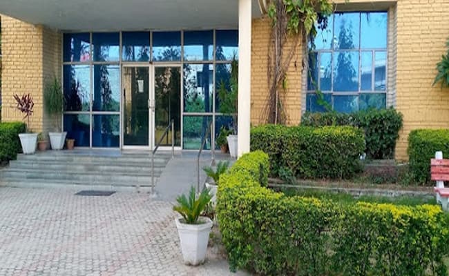 aman-bhalla-institute-of-engineering-and-technology-abiet-infrastructure-0000-layer-5-infrastructure