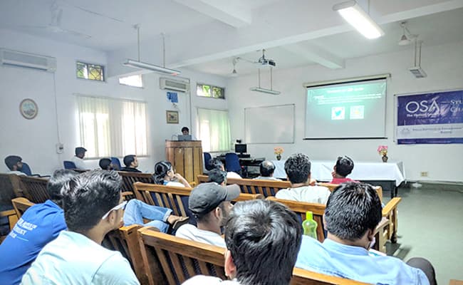 gallery-0004-class1-classroom-25