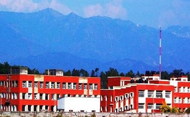 himgiri-zee-university-hzu-0002-layer-3-infrastructure
